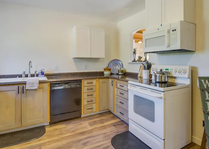 2 Mi To Dtwn: Gem W/ Patio & Views! Prescott